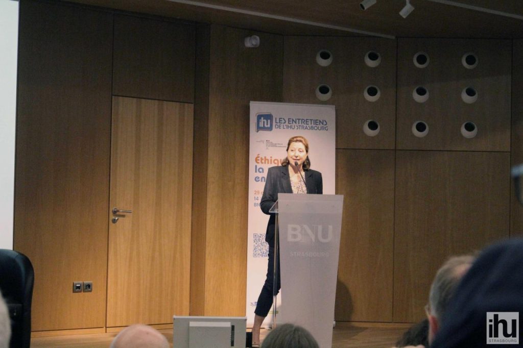Pr Agnès Buzyn a partagé son retour d'expérience dans la gestion de la crise pandémique Pr Agnès Buzyn a partagé son retour d'expérience dans la gestion de la crise pandémique