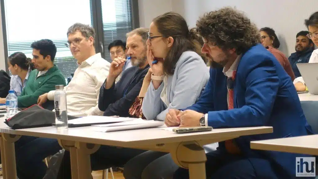 Un jury d'experts de renommée internationale Un jury d'experts de renommée internationale