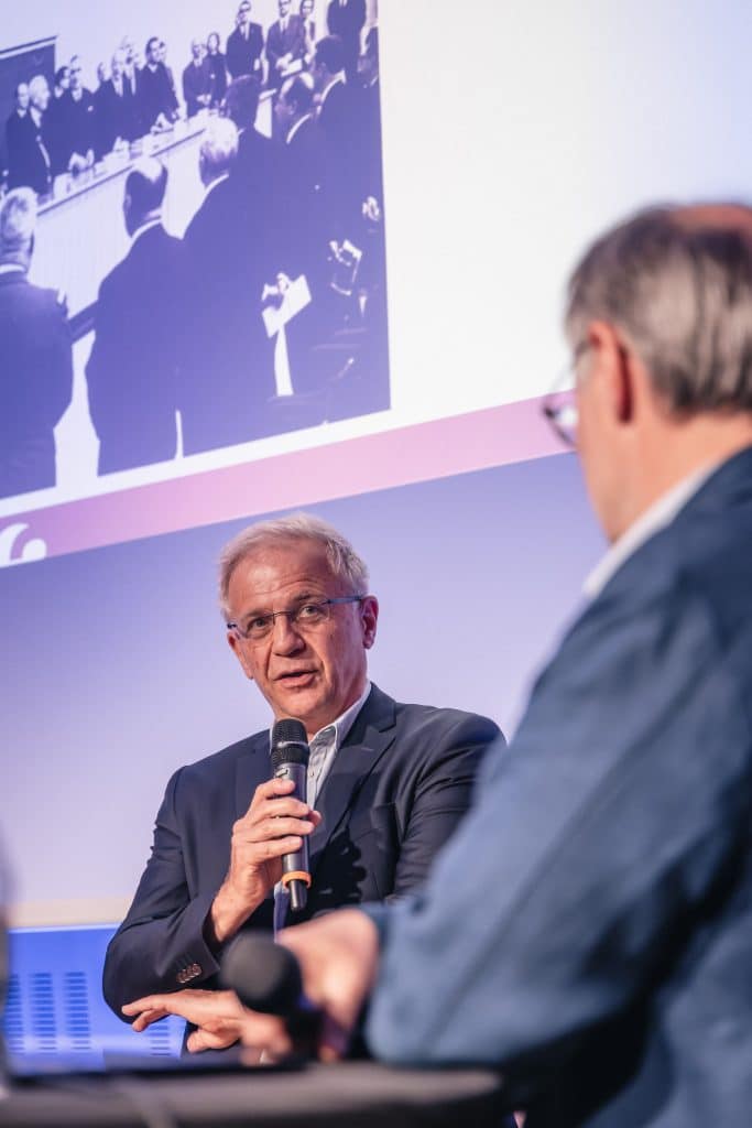  Pr Christian Debry, directeur de l'IHU Strasbourg