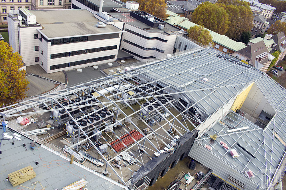 Vue de la toiture du nouveau bâtiment de l'IHU Strasbourg